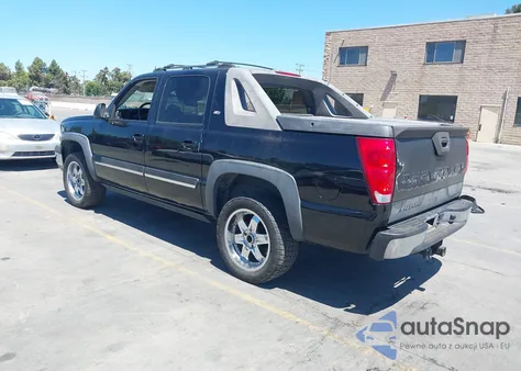 2005 Chevrolet Avalanche 1500 Z71 z USA, uszkodzony, nr VIN 3GNEK12Z35G155444